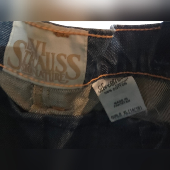 Handmade Upcycled Y2K Levi Strauss Denim Shoulder Bag with Butterfly Embroidery - Picture 6 of 11